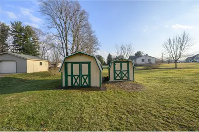 6840 Akron Avenue NW, Canal Fulton, OH 44614 - Photo 5