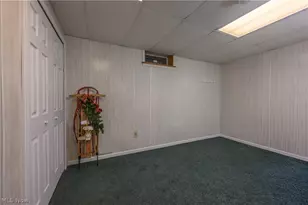 6840 Akron Ave NW, Canal Fulton, OH 44614 - Photo 33