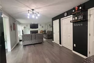 10523 Herrington Drive, Aurora, OH 44202 - Photo 9