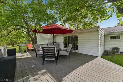 111 Leaview Lane, Chagrin Falls, OH 44022 - Photo 25