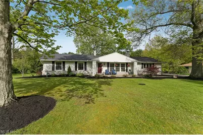 111 Leaview Lane, Chagrin Falls, OH 44022 - Photo 1