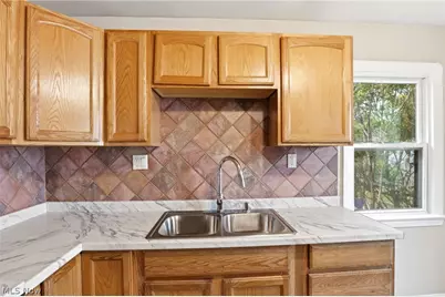 4538 Telhurst Road, South Euclid, OH 44121 - Photo 11
