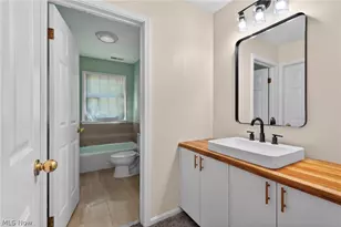 22325 Fairmount Blvd, Huber Heights, OH 44118 - Photo 23