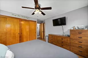 310 N Woodhill Dr, Amherst, OH 44001 - Photo 31