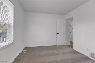 67 Pierce Ave, Cuyahoga Falls, OH 44221 - Photo 25