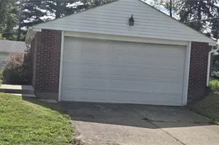 1415 26th St NW, Canton, OH 44709 - Photo 11