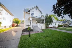 1524 E 221st St, Euclid, OH 44117 - Photo 3