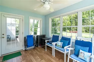 987 W Martin Ave, Amherst, OH 44001 - Photo 13