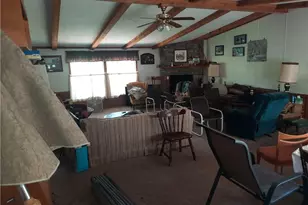 1720 Pilgrim Ln, Linesville, PA 16424 - Photo 3