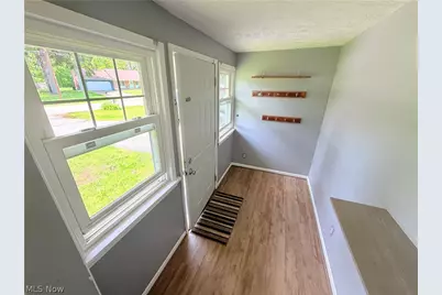 8803 Spring Valley Drive, Mentor, OH 44060 - Photo 9