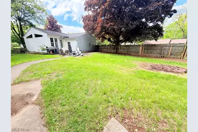 8803 Spring Valley Drive, Mentor, OH 44060 - Photo 41