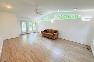 8803 Spring Valley Dr, Mentor, OH 44060 - Photo 13