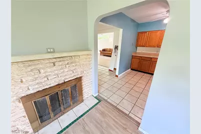 8803 Spring Valley Drive, Mentor, OH 44060 - Photo 11