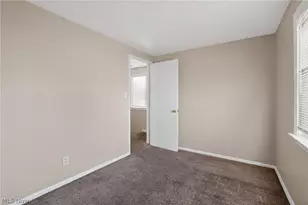 14404 Tokay Ave, Maple Heights, OH 44137 - Photo 15