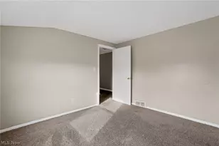 14404 Tokay Ave, Maple Heights, OH 44137 - Photo 23
