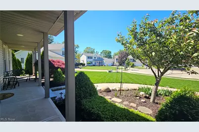7392 Churchill Square, Mentor, OH 44060 - Photo 31