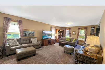 7392 Churchill Square, Mentor, OH 44060 - Photo 11