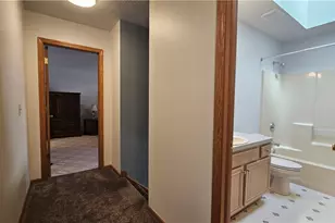 7392 Churchill Square, Mentor, OH 44060 - Photo 25