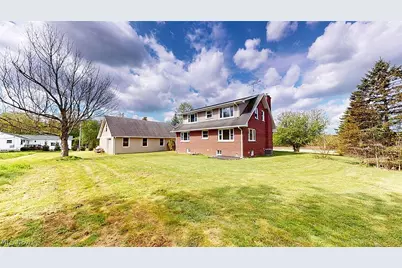10525 Clay Street, Montville, OH 44064 - Photo 5