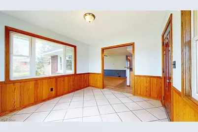 10525 Clay Street, Montville, OH 44064 - Photo 11