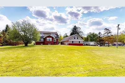 10525 Clay Street, Montville, OH 44064 - Photo 3