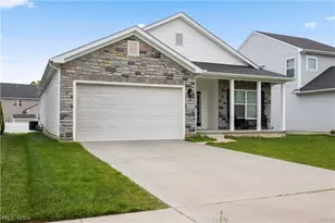 6457 Fawn Ln, North Ridgeville, OH 44039 - Photo 3