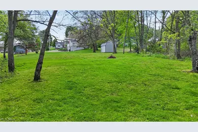 1933 W High Street, Orrville, OH 44667 - Photo 33