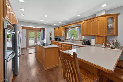 1933 W High Street, Orrville, OH 44667 - Photo 7