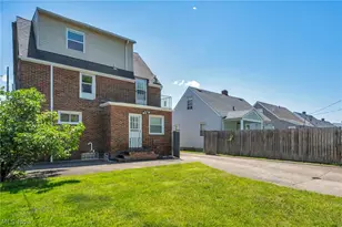16005 Throckley Ave, Loveland, OH 44128 - Photo 33