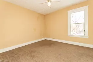 10401 Olivet Ave, Loveland, OH 44108 - Photo 15