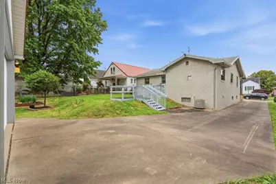 609 27th Street, Vienna, WV 26105 - Photo 3