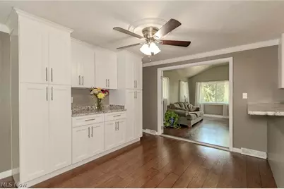 8550 Sharp Lane, Chesterland, OH 44026 - Photo 7