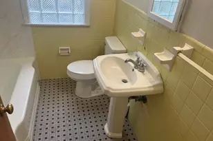 2100 Glenridge Rd, Euclid, OH 44117 - Photo 11