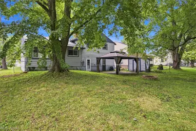 3335 Bailey Road, Cuyahoga Falls, OH 44221 - Photo 35