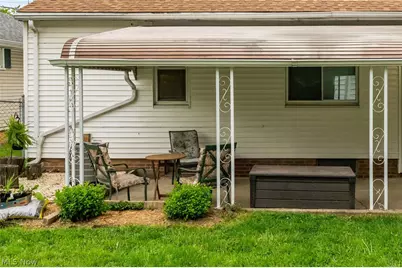 7249 Greenleaf Avenue, Parma, OH 44130 - Photo 29