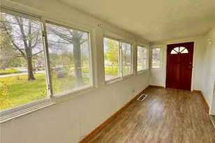 1975 McGowan Rd, Norton, OH 44203 - Photo 9