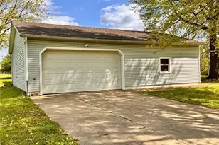 1975 McGowan Rd, Norton, OH 44203 - Photo 3