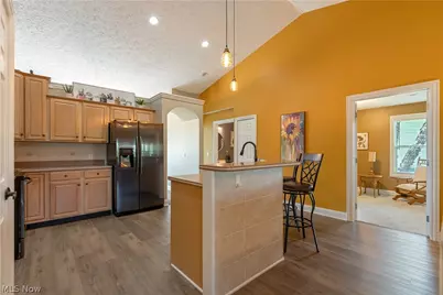 4732 Helmsworth Drive NE, Canton, OH 44714 - Photo 7