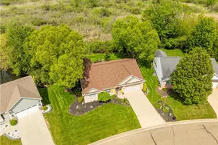 4732 Helmsworth Dr NE, Canton, OH 44714 - Photo 39