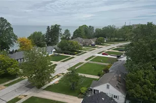 29516 Cresthaven Dr, Willowick, OH 44095 - Photo 25