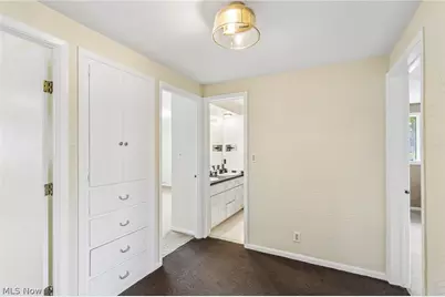5420 Bluebell Drive, Lyndhurst, OH 44124 - Photo 29