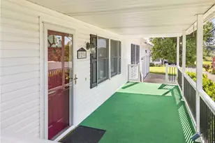 23 Delaware St, Mineral Wells, WV 26150 - Photo 15
