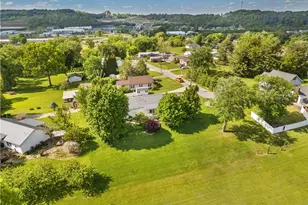 23 Delaware St, Mineral Wells, WV 26150 - Photo 7