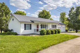 23 Delaware St, Mineral Wells, WV 26150 - Photo 3