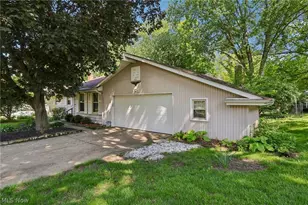 612 Forest-Ridge Dr, Boardman, OH 44512 - Photo 3