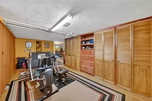 6649 Maplehurst Rd, North Olmsted, OH 44070 - Photo 39