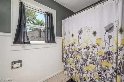 216 Lewis Place NE, Massillon, OH 44646 - Photo 11