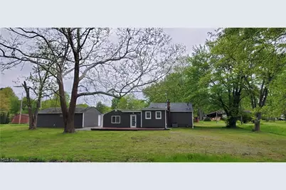 724 Briggs Road, Leavittsburg, OH 44430 - Photo 7