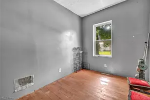 1813 Lexington Ave, Lorain, OH 44052 - Photo 29