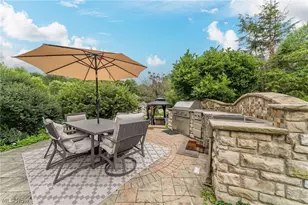 915 Creek View Dr, Aurora, OH 44202 - Photo 41